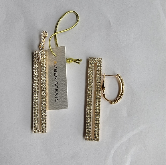 Amber Sceats Crystal Bar Earrings - Picture 5 of 6